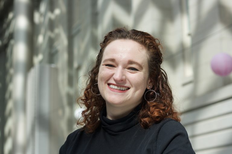 Maeve Headshot 1 (2)