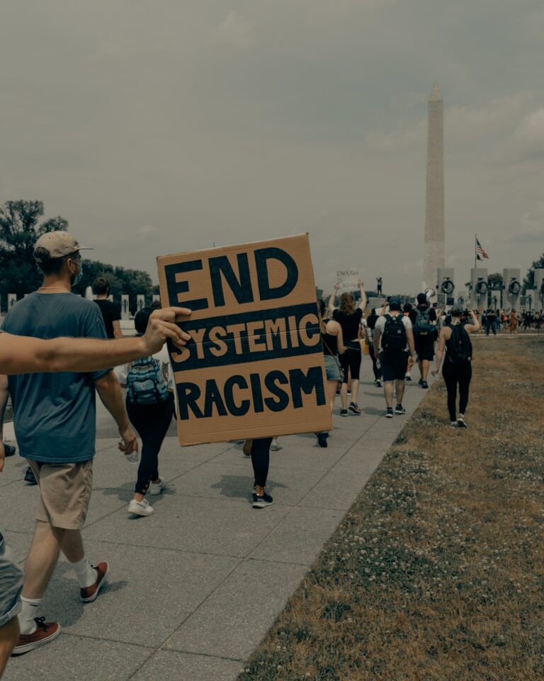 Report Explores Death Penalty’s Roots in Slavery and Lynching, as Cases of Racial Bias Persist